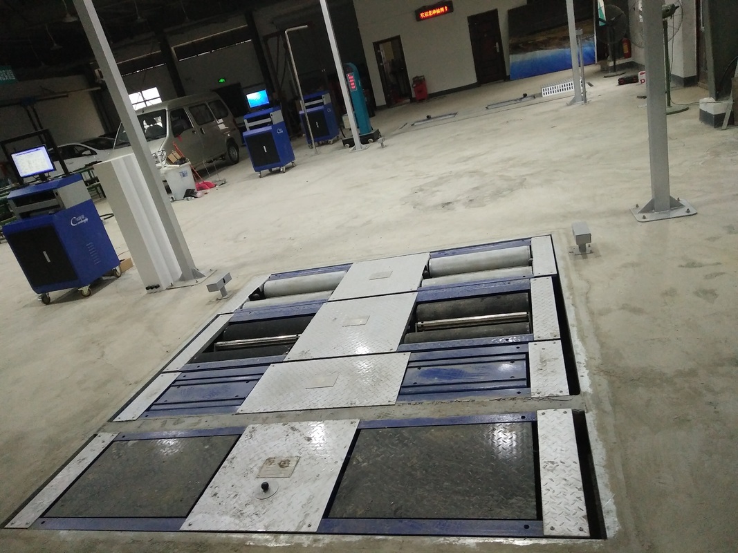 تست کننده ترمز 5 در 1 رولر با 4000 کیلوگرم بار محوری حداکثر، دو پلات ساید اسلیپ و کامپیوتر کنترل صنعتی برای خط آزمایش خودرو