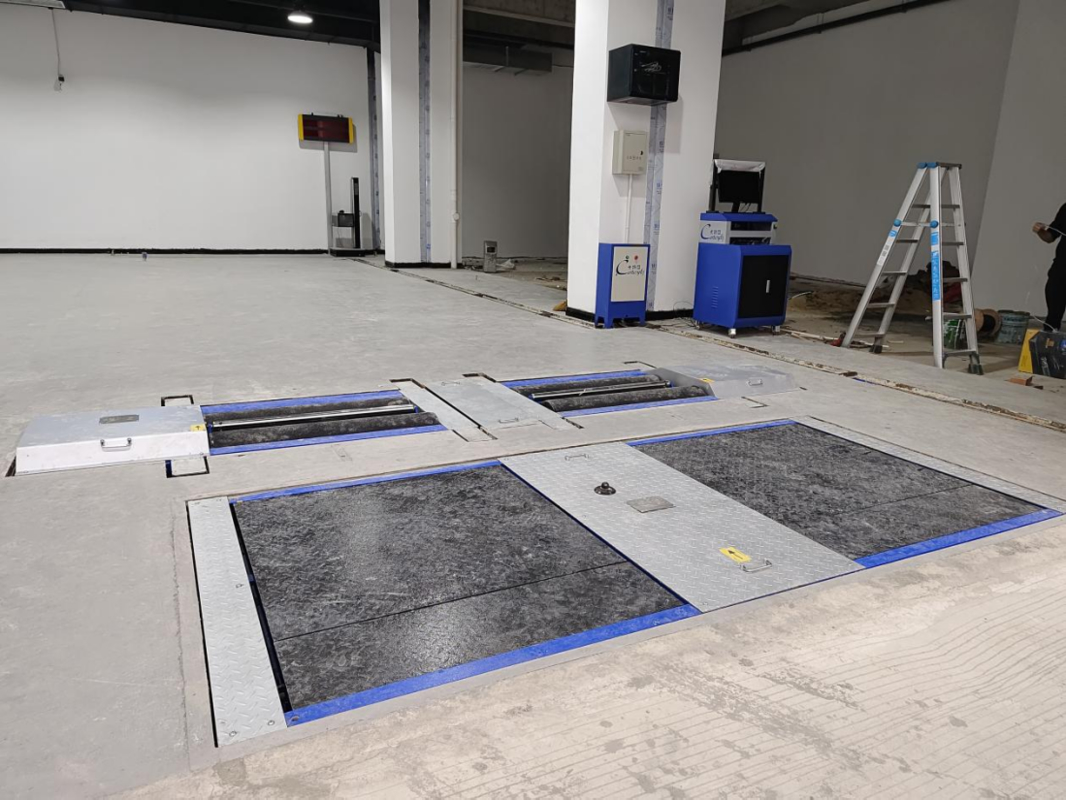 تجهیزات بازرسی وسیله نقلیه CTFZ-15JZ تست کننده ترمز رولر نیروی مخالف نوع تست کننده ترمز خودرو با لیفت