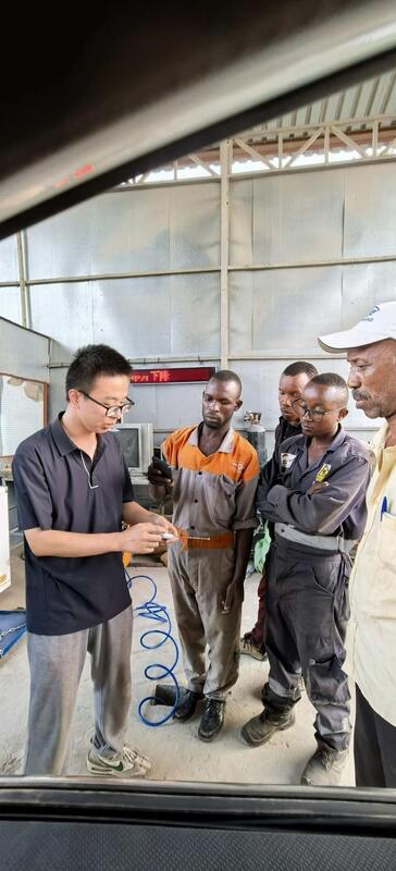 کارتیزی مارک کنیا مورد 5 در 1 رولر ترمز تست با 4000kg محور بار جانبی لغزش سرعت سنج تست کننده تعلیق